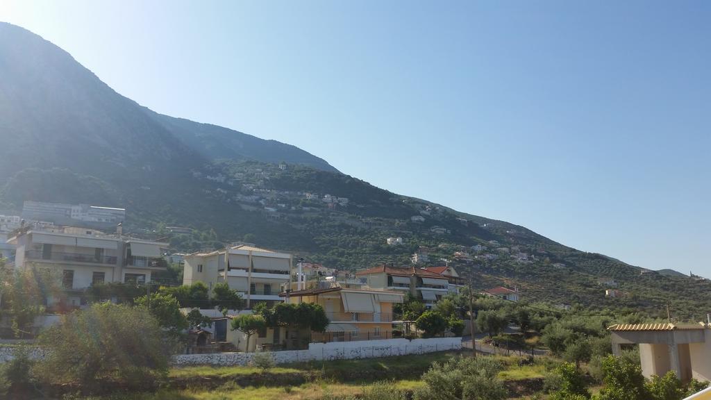 Studio Holiday Kalamata Apartment Exterior photo