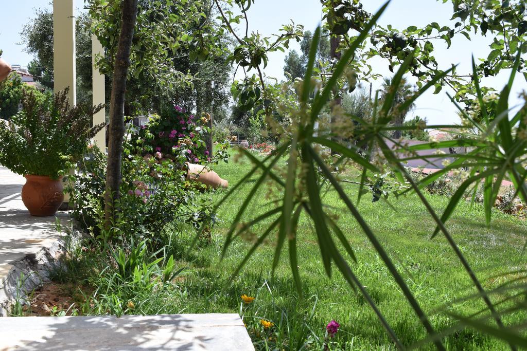Studio Holiday Kalamata Apartment Exterior photo