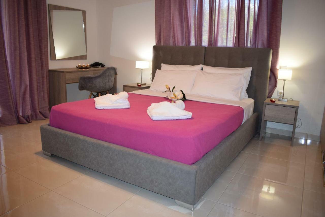 Studio Holiday Kalamata Apartment Exterior photo
