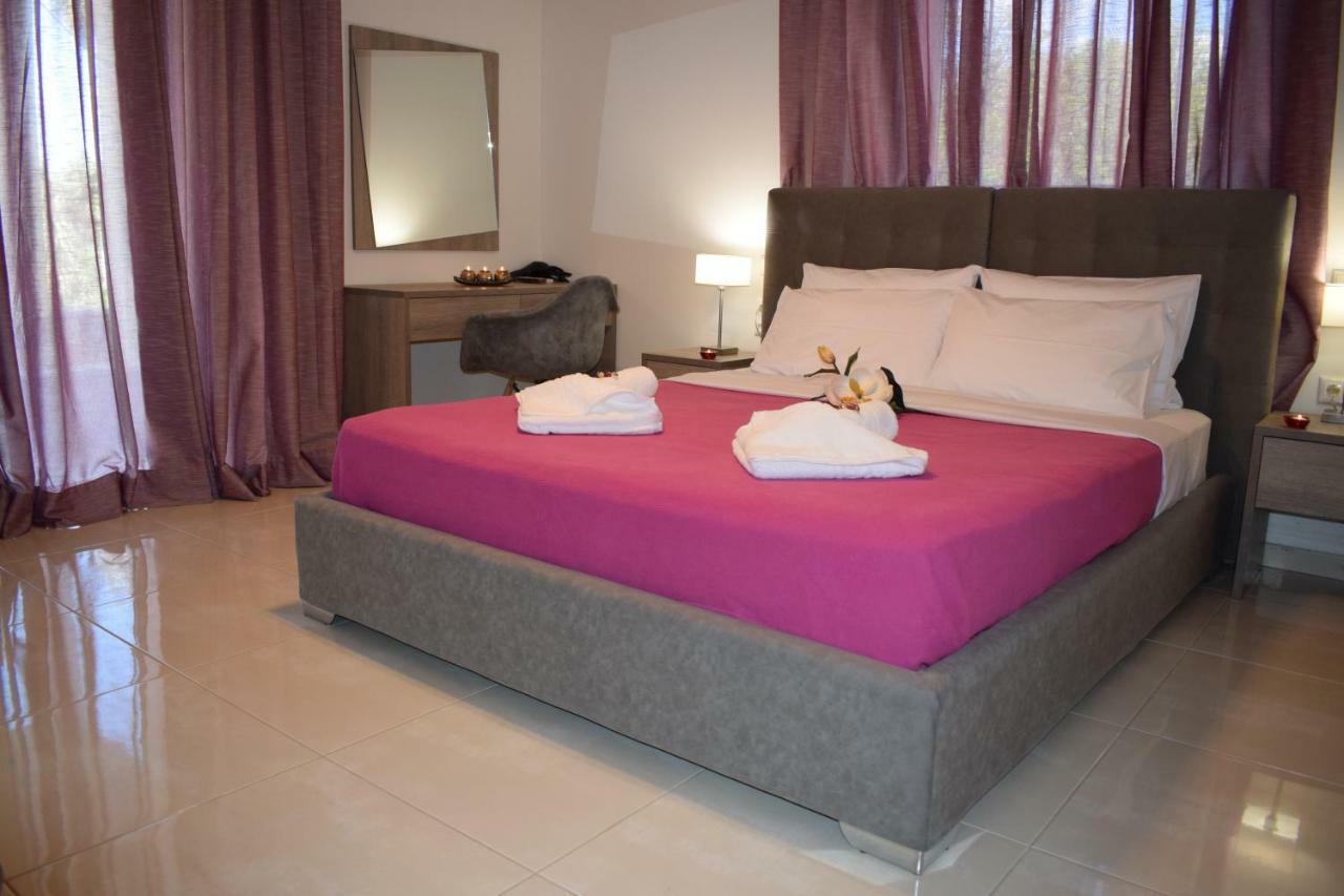 Studio Holiday Kalamata Apartment Exterior photo